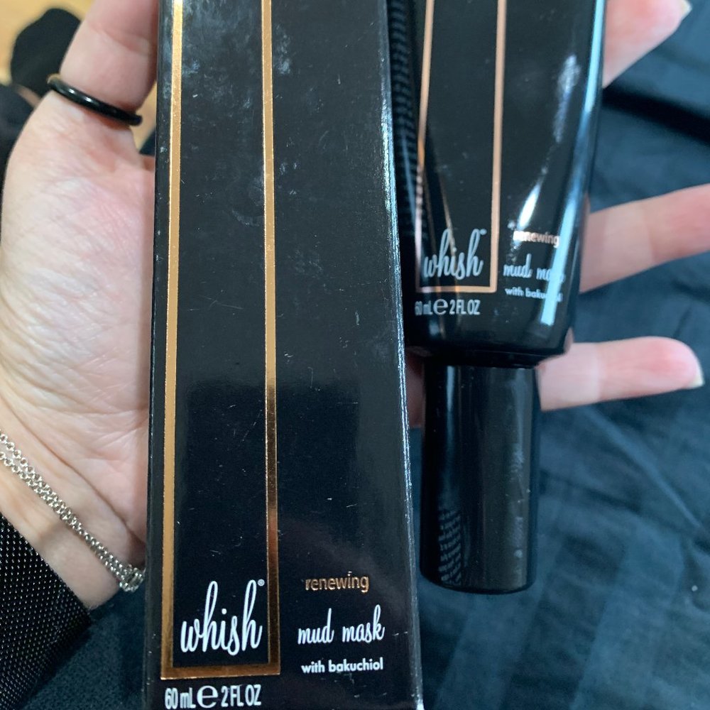 Whish Renewing Mud Mask with Bakuchiol